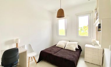 ALQUILER CASA ALISOS NORDELTA:  5 DORM. C/MUEBLES - PISCINA - A LA LAGUNA