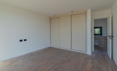 Casa en rumenco joven a estrenar