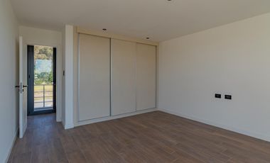 Casa en rumenco joven a estrenar