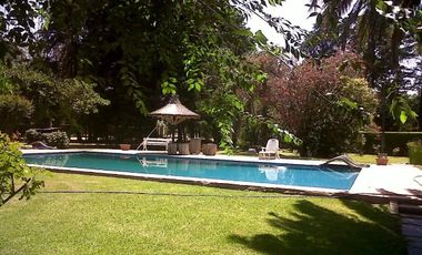 Casa en venta - 6 Dormitorios 5 Baños - 4600Mts2 - Exaltación de la Cruz
