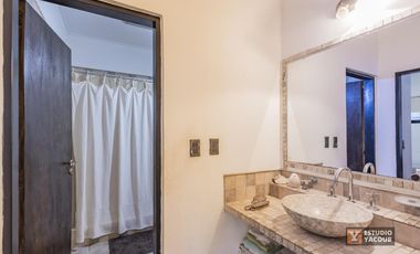 Casa venta - 4 dormitorios 2 baños - cocheras - pileta - 150Mts2 - Tolosa, La Plata