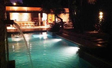 Casa venta 4 dormitorios  4 baños 3 cocheras 600mts2 totales - Ringuelet