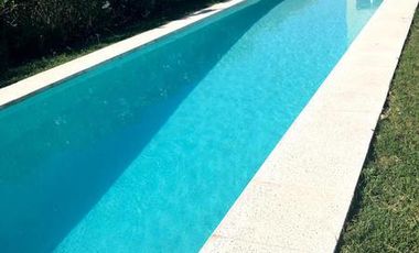 EXCELENTE CASA AL RIO EN SAN BENITO