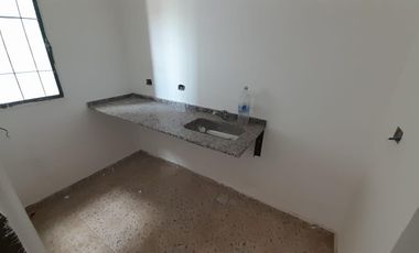 Venta Galpon  Zona Industrial  colindante a Polo 52