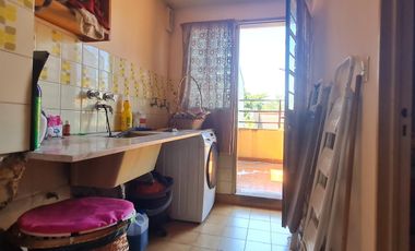 ¡Hermosa Casa con Piscina, Quincho y Amplios Espacios! Ideal para Tu Familia- En Venta
