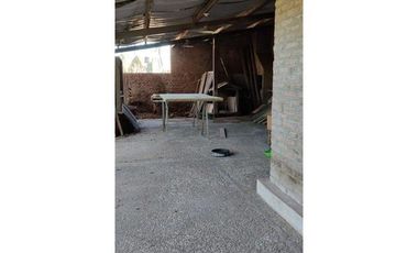 Galpón en Venta - Funes