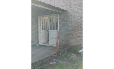 Galpón en Venta - Funes