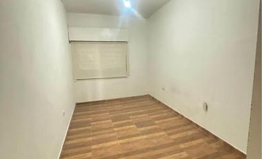 PH en venta - 1 dormitorio 1 baño - 114mts2 - Los Hornos