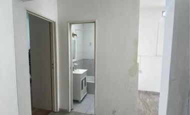 PH en venta - 1 dormitorio 1 baño - 114mts2 - Los Hornos