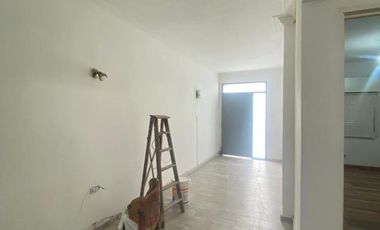 PH en venta - 1 dormitorio 1 baño - 114mts2 - Los Hornos