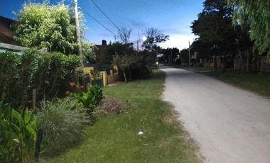 Casa en venta - 2 Dormitorios 2 Baños - Cocheras - 300Mts2 - Santa Clara del Mar