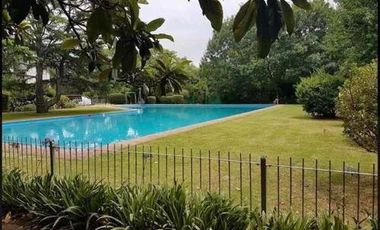 Espectacular  lote en Country Club Larena, Pilar