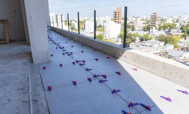 Monoambiente venta  -39 mts 2 totales con balcón- La Plata-pozo-emprendimiento.
