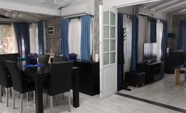 Casa en venta - 2 Dormitorios 1 Baño 1 Cochera - 636mts2 - Berazategui