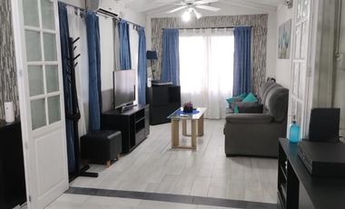 Casa en venta - 2 Dormitorios 1 Baño 1 Cochera - 636mts2 - Berazategui