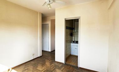 Departamento dos ambientes en  San Isidro Centro