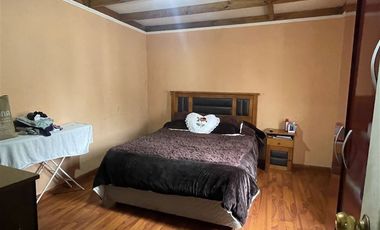 Casa en Venta en Calle Canadá / Calle México
