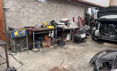 Casa en Venta en Calle Canadá / Calle México
