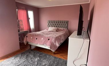 Casa en Venta en Calle Canadá / Calle México