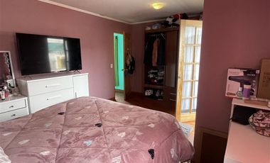 Casa en Venta en Calle Canadá / Calle México