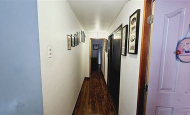 Casa en Venta en Av. La Tirana / Las Encinas