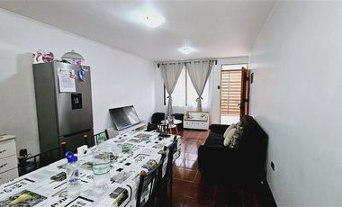 Casa en Venta en Av. La Tirana / Las Encinas