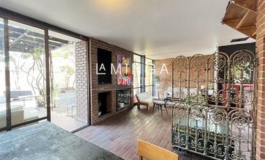Casa en Venta en Manquehue Sur