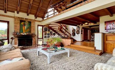 Espectacular casa campestre de 300m2 en Chuntame, Cajicá