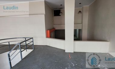 Local comercial  en  Venta sobre Calle Rivadavia