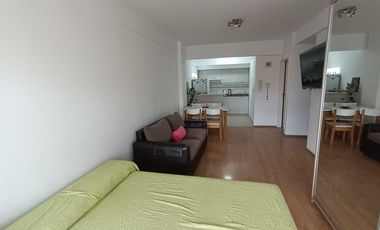 Departamento Monoambiente en  Villa Urquiza  Alquiler temporario