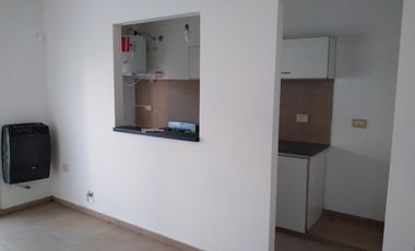 Departamento en  zona de Plaza Castelli