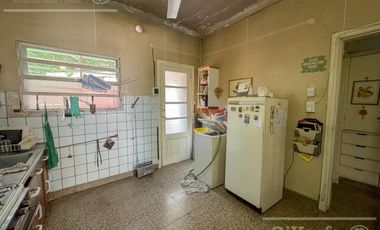 PH en Venta de 3 ambientes en Bernal Centro.