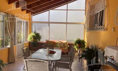 Casa 5 ambientes con jardín en venta - Quilmes Oeste