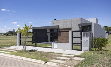 Casa en  Pueblo Esther