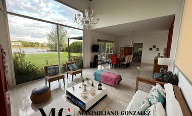 Casa venta y alquiler Santo Domingo Esteban Echeverría