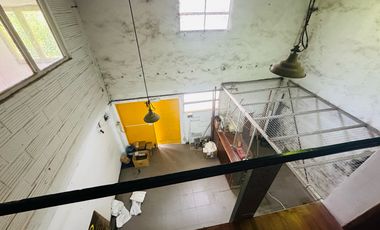 2 locales y un dpto en venta en Pinamar