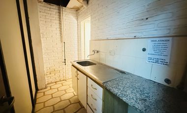 2 locales y un dpto en venta en Pinamar