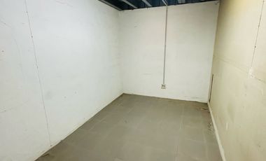 2 locales y un dpto en venta en Pinamar
