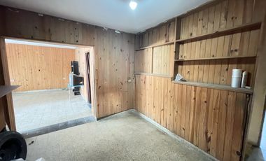 Venta  Casa de 3 dormitorios con local en planta baja - Barrio Parque, Rosario