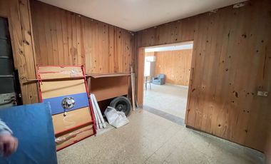 Venta  Casa de 3 dormitorios con local en planta baja - Barrio Parque, Rosario