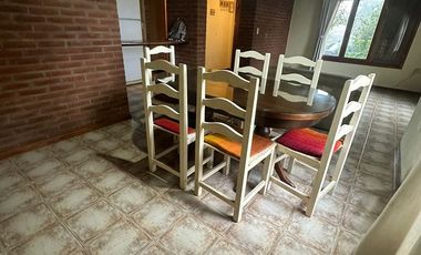 VENDO CHALET EN SIERRA DE LOS PADRES SOBRE ASFALTO