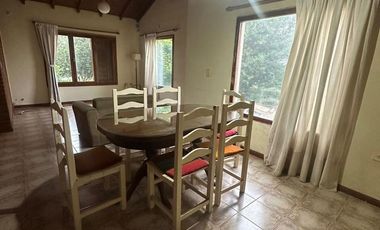 VENDO CHALET EN SIERRA DE LOS PADRES SOBRE ASFALTO
