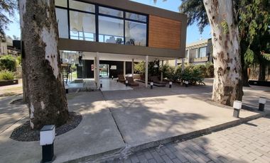 DEPARTAMENTO EN VENTA 3AMB - C/PARRILLA - ESPACIO LAS CAVAS CANNING