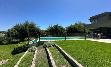 Alquiler Anual Casa 6 Amb a La Laguna en Santa Teresa Villanueva Tigre
