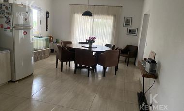 CASA-VENTA BARRIO CERRADO-PILAR DEL ESTE SANTA GUADALUPE