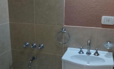 DEPARTAMENTO MONOAMBIENTE USO PROFESIONAL O COMERCIAL