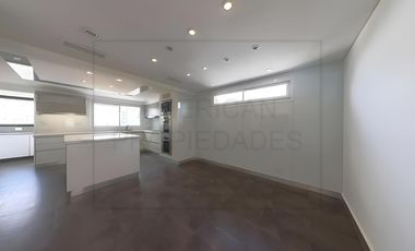 Venta 4 dormitorios triplex Parrilla Quincho Terraza Hidromasaje Sauna 3 cocheras Belgrano