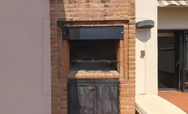 Venta 4 dormitorios triplex Parrilla Quincho Terraza Hidromasaje Sauna 3 cocheras Belgrano