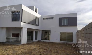 Casa - Coronel Olmedo