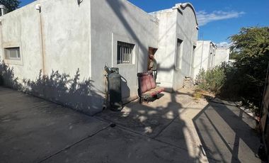 Casa en  B° Solares de Santa Lucia. Lote 19